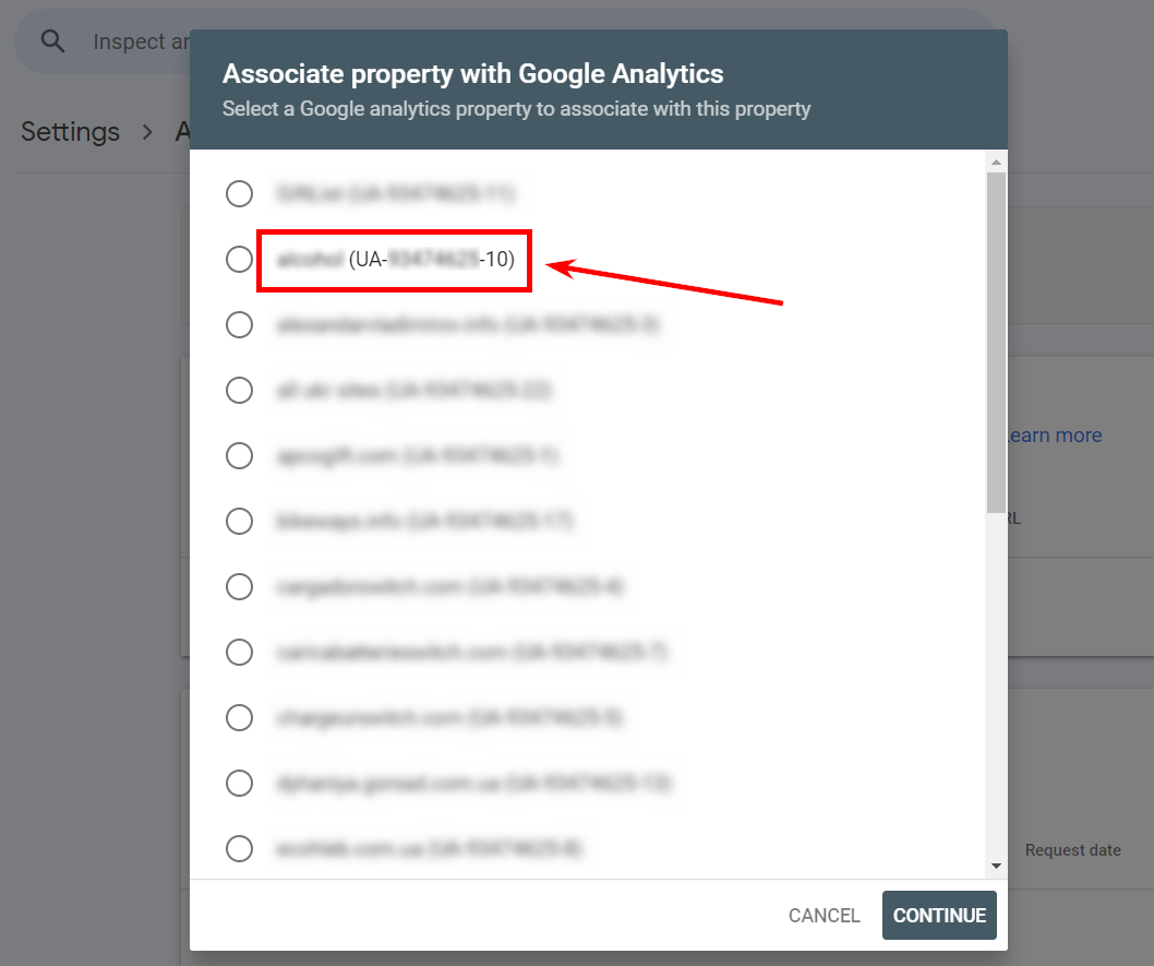https://images.netpeak.net/blog/select-a-google-analytics-property-to-associate-with-this-property.png