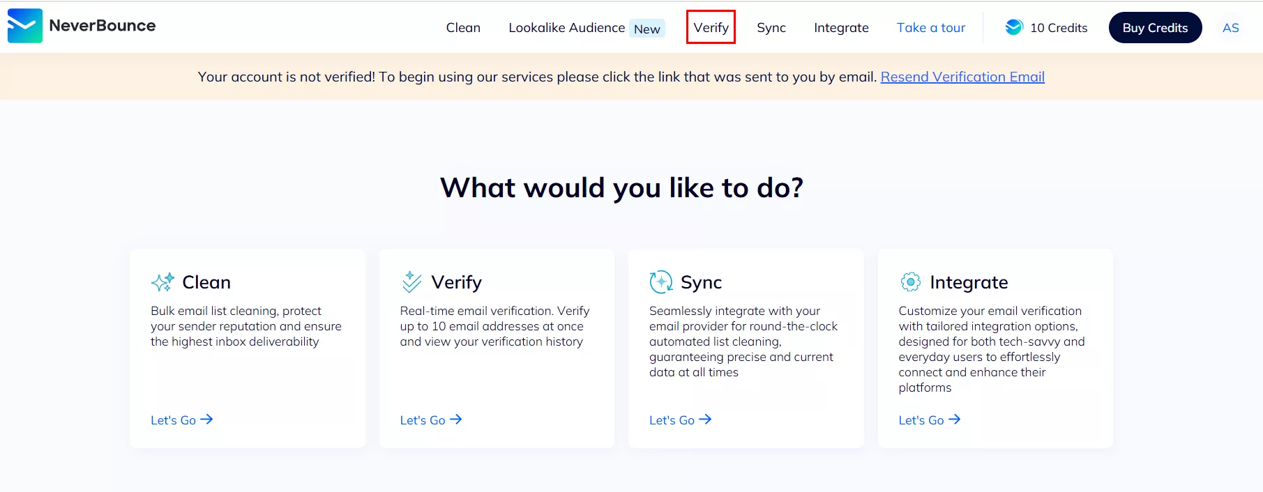 Щоб розпочати роботу, натисніть Buy Credits та оплатіть тариф. Щоб провести верифікацію, перейдіть в розділ Verify. 
